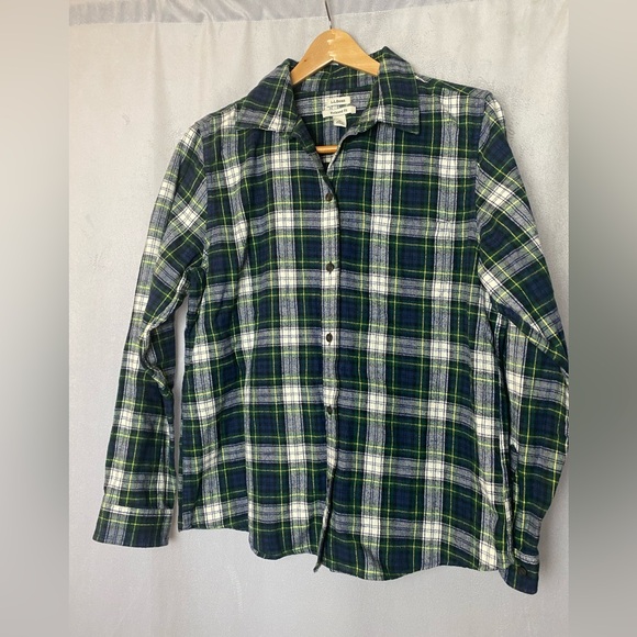 L.L. Bean Tops - 🌲Cozy Cabin Vibes L.L.Bean Relaxed Fit Scotch Plaid Grandpa Flannel L